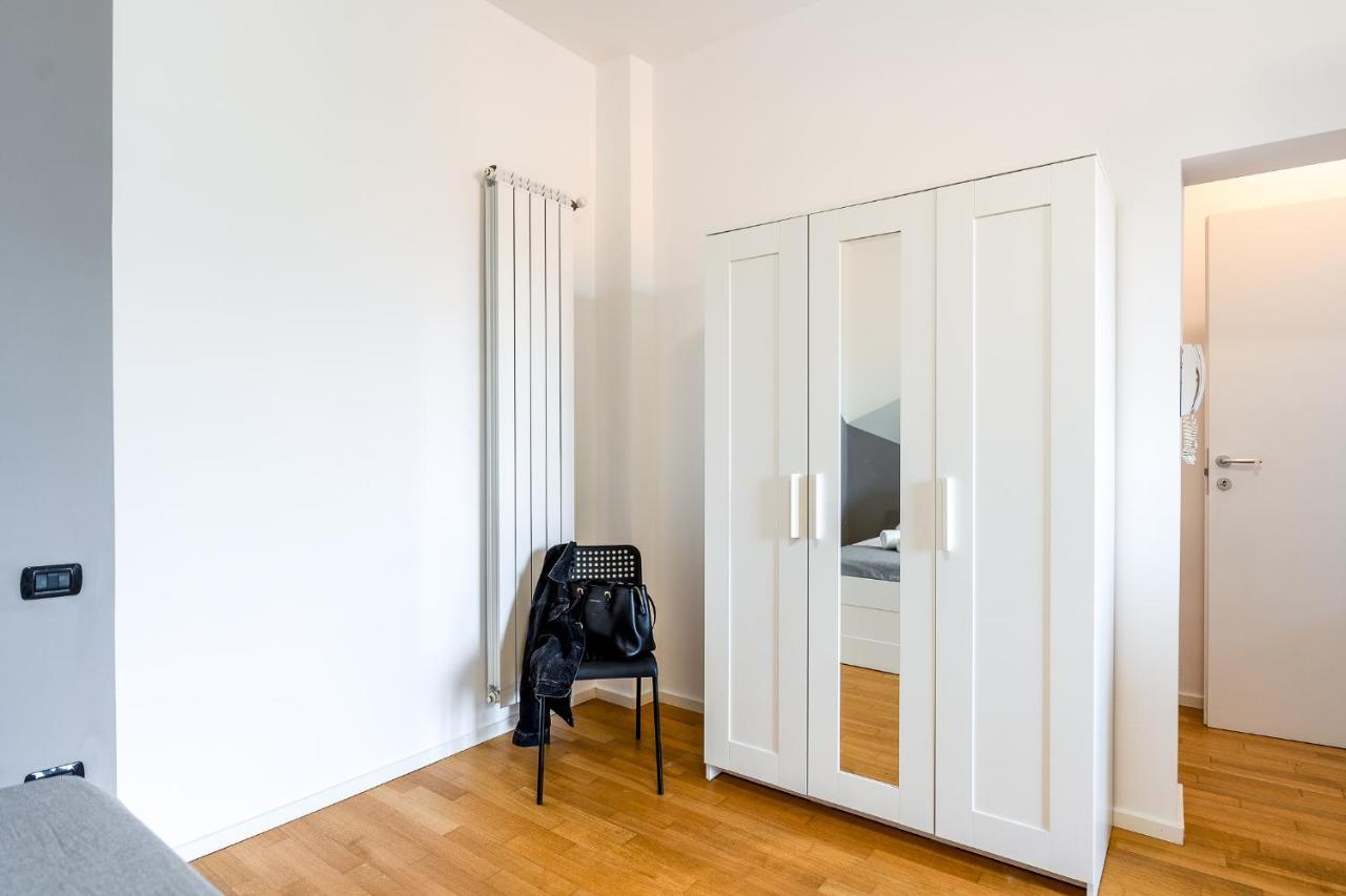 Milano -Duomo 13 Min, Netflix E Wi-Fi Apartment Exterior photo