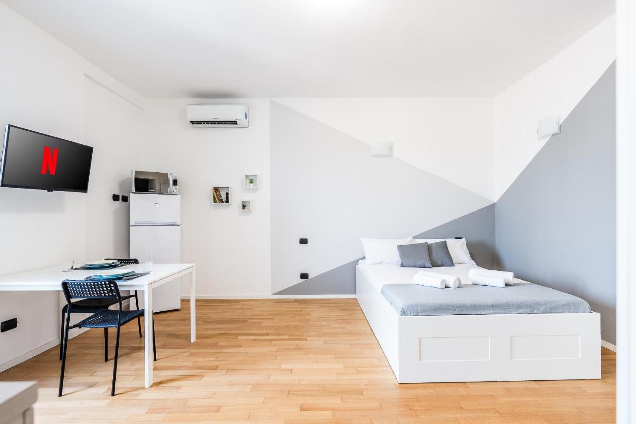 Milano -Duomo 13 Min, Netflix E Wi-Fi Apartment Exterior photo